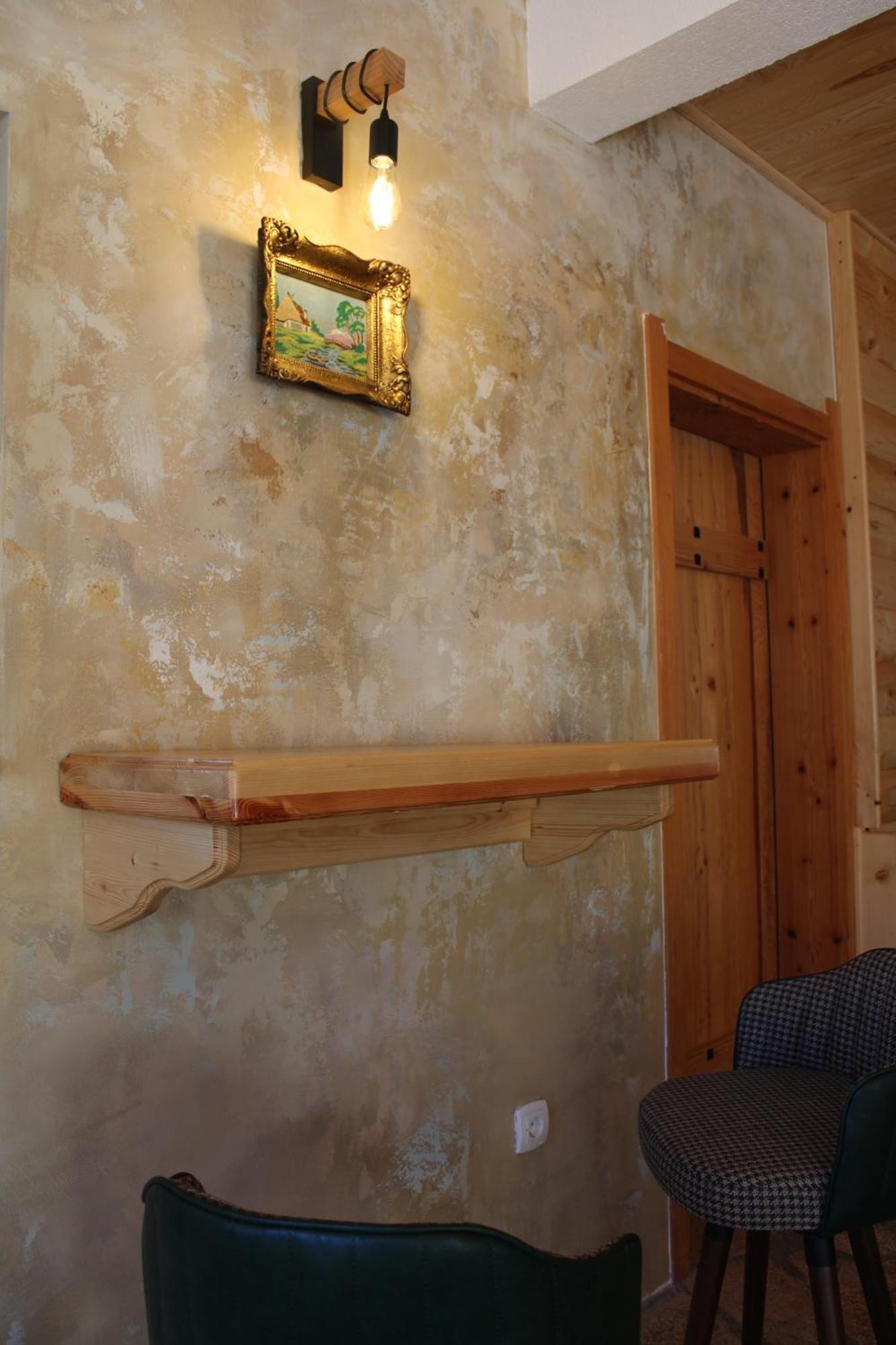 קולאסין Pubhouse & Rooms Pahulja מראה חיצוני תמונה