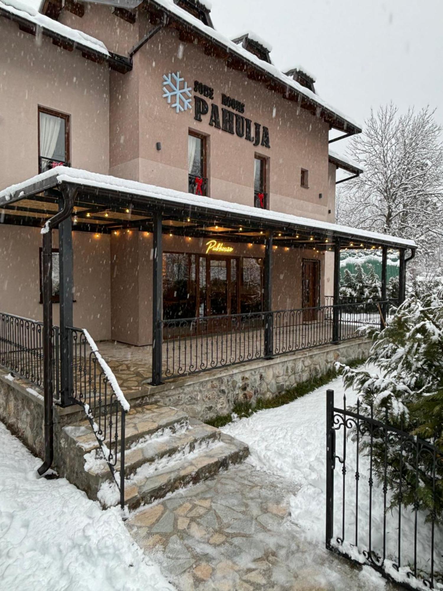 קולאסין Pubhouse & Rooms Pahulja מראה חיצוני תמונה
